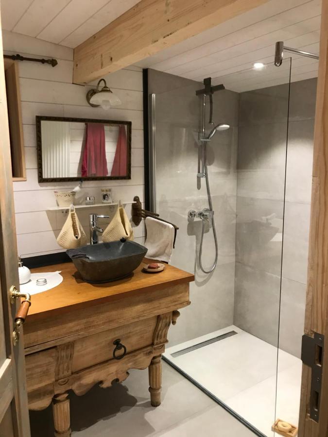 Chalet Du Praillage Spa Eksteriør billede